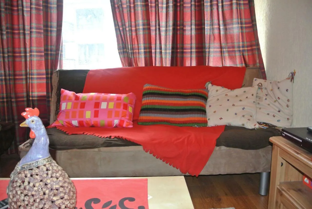 Apartment Feels Like Home 